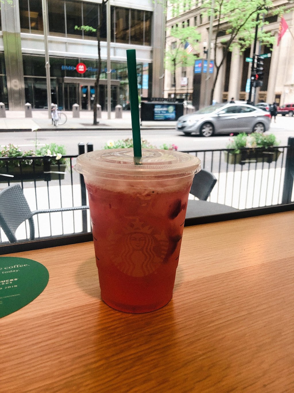 Starbucks | cafe | 227 W Monroe St, Chicago, IL 60606, USA | 3123464360 OR +1 312-346-4360