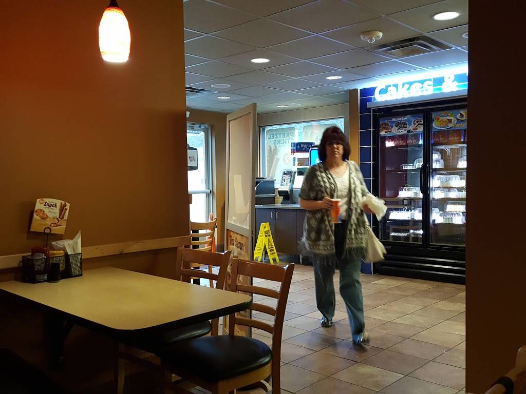 Dairy Queen Grill & Chill | restaurant | 2795 Saw Mill Run Blvd, Pittsburgh, PA 15227, USA | 4128846050 OR +1 412-884-6050