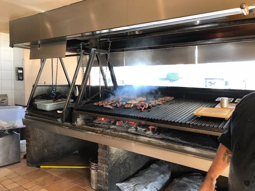 FONDA ARGENTINA TIJUANA | restaurant | Blvd. Agua Caliente 10854, Aviacion, 22104 Tijuana, B.C., Mexico | 016642900908 OR +52 664 290 0908