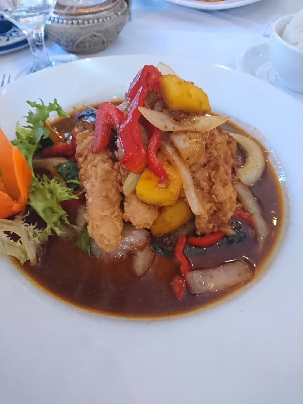 Thai Emerald | restaurant | 540 W Crossville Rd #201, Roswell, GA 30075, USA | 7705526700 OR +1 770-552-6700