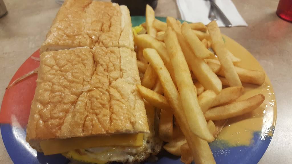 United Grill | restaurant | 2145 S Laramie Ave, Cicero, IL 60804, USA | 7082220637 OR +1 708-222-0637