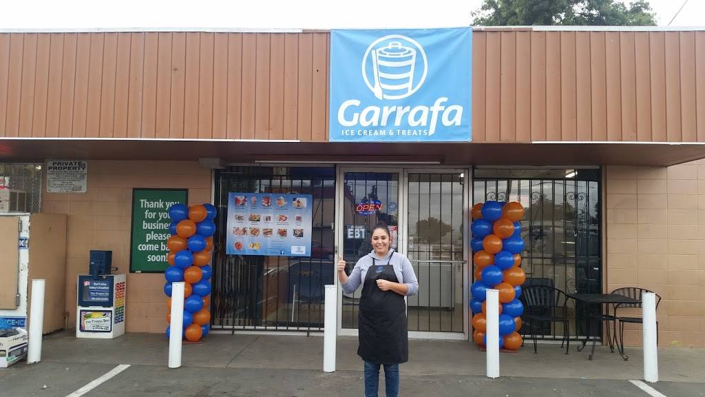 Garrafa | restaurant | 1807 W Olive Ave, Fresno, CA 93728, USA | 5595708000 OR +1 559-570-8000