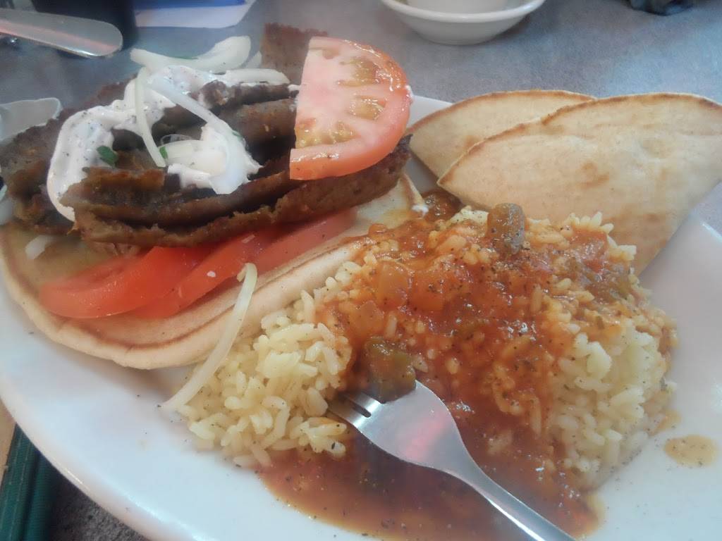 Holiday Grill Coney Island | restaurant | 22926 Michigan Ave, Dearborn, MI 48124, USA | 3137249979 OR +1 313-724-9979