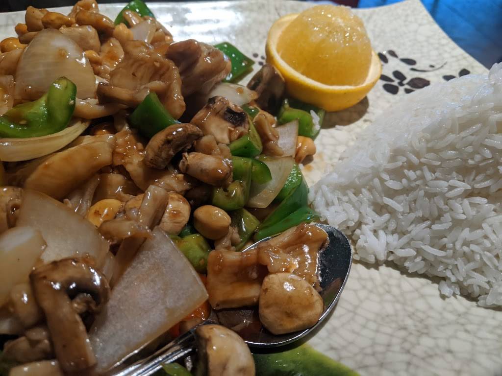 Tott Asian Grill | restaurant | 9208 W Alameda Ave, Lakewood, CO 80226, USA | 3039873360 OR +1 303-987-3360