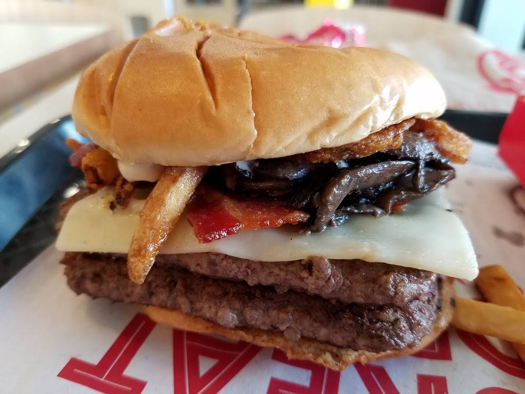 Wendys | restaurant | E Tehachapi Blvd &, E Steuber Rd, Tehachapi, CA 93561, USA | 6618231068 OR +1 661-823-1068