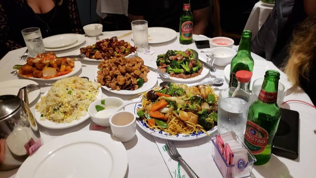 Yang Chow Restaurant | restaurant | 819 N Broadway, Los Angeles, CA 90012, USA | 2136250811 OR +1 213-625-0811