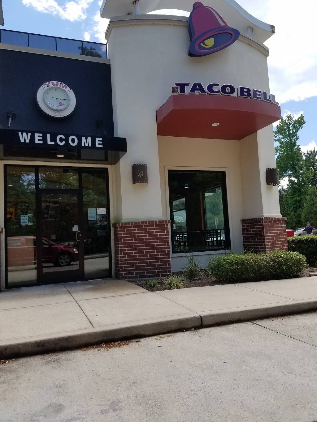 Taco Bell | meal takeaway | 3103 College Park Dr, The Woodlands, TX 77384, USA | 9362713608 OR +1 936-271-3608