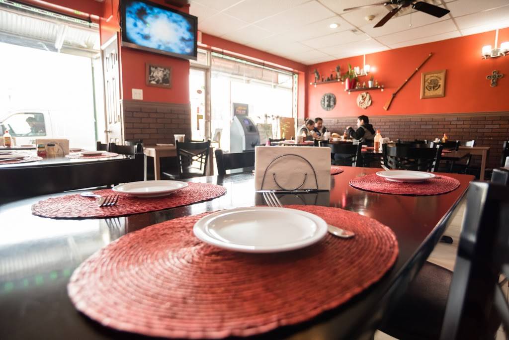 Adelita | restaurant | 1108 S 9th St, Philadelphia, PA 19147, USA | 2153341002 OR +1 215-334-1002