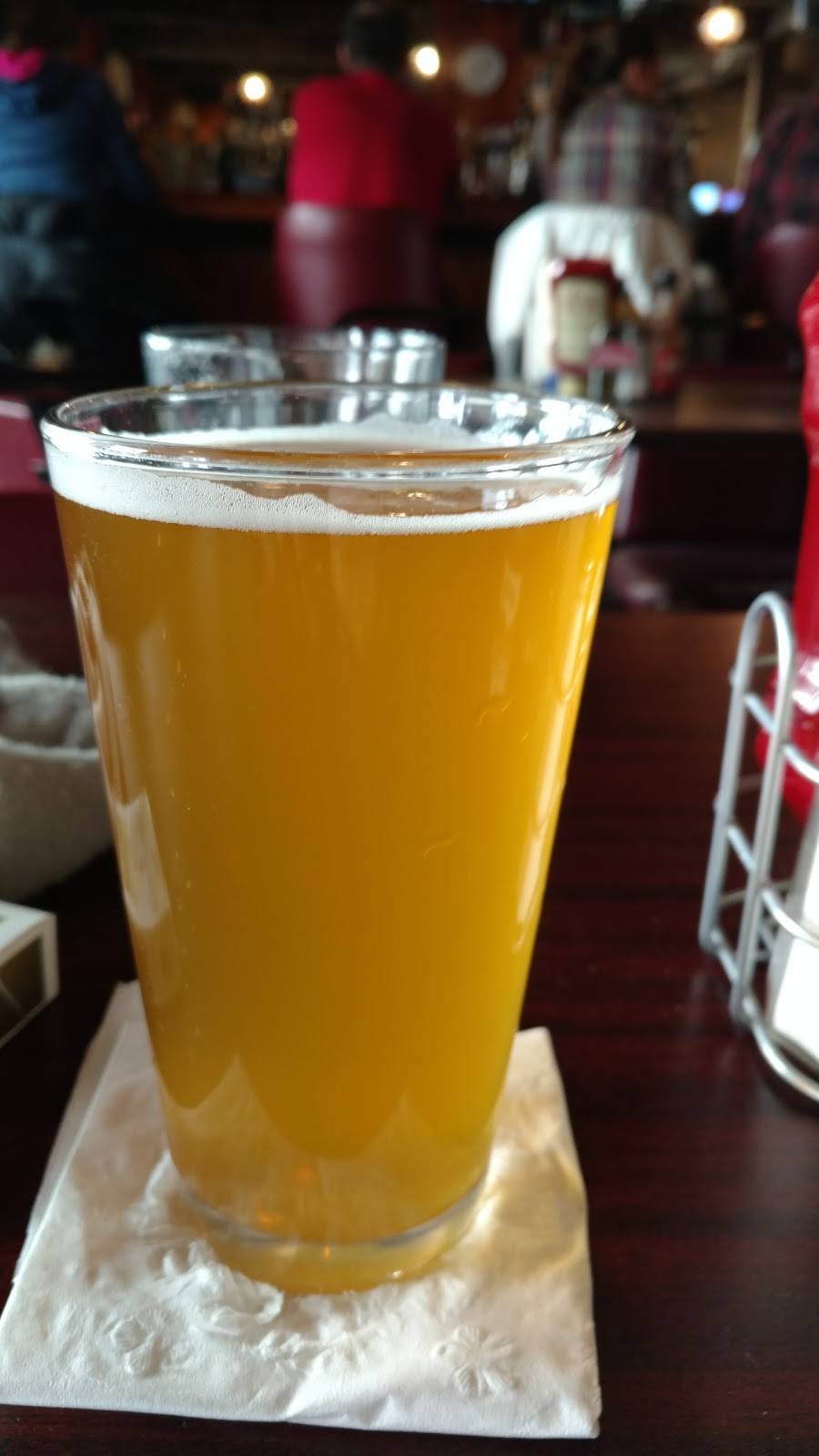 Mustang Lounge | night club | 1485 Astor St, Mackinac Island, MI 49757, USA | 9068479916 OR +1 906-847-9916