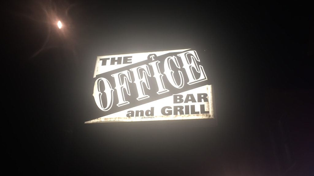 The Office Bar & Grill | restaurant | 5986 E, IL-17, Kankakee, IL 60901, USA | 8159379757 OR +1 815-937-9757