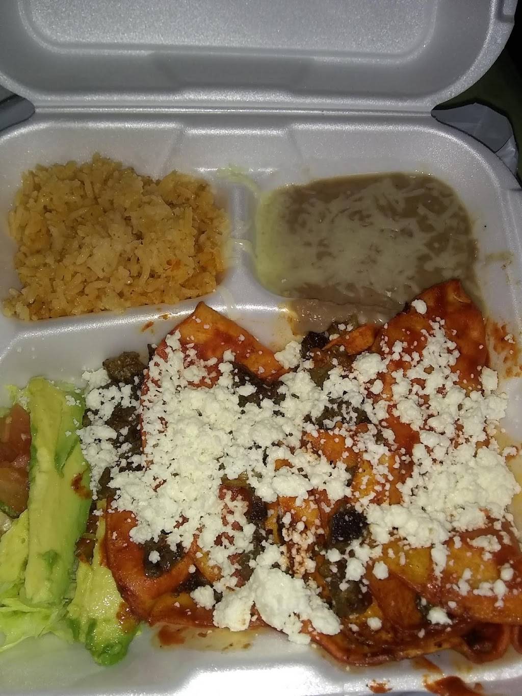 Mil Amores | restaurant | 1009 N Pacific Ave, Kelso, WA 98626, USA | 3604252011 OR +1 360-425-2011