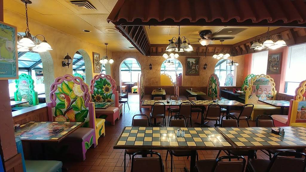 La Hacienda | restaurant | 927 N Rte 49, Casey, IL 62420, USA | 2179322974 OR +1 217-932-2974