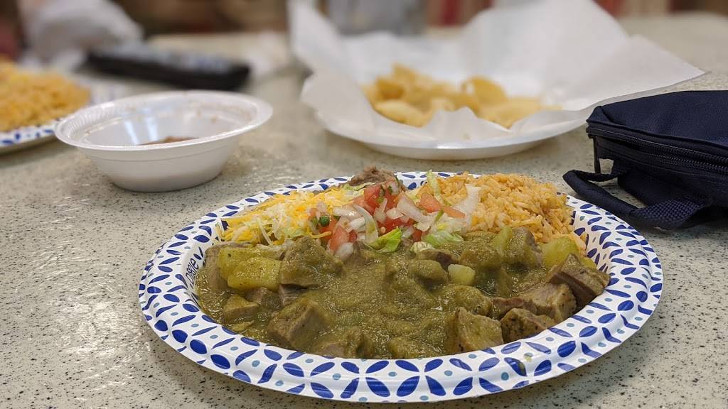 La Familia | restaurant | 210 McClellan St, Joint Base Pearl Harbor-Hickam, HI 96853, USA | 8084229987 OR +1 808-422-9987