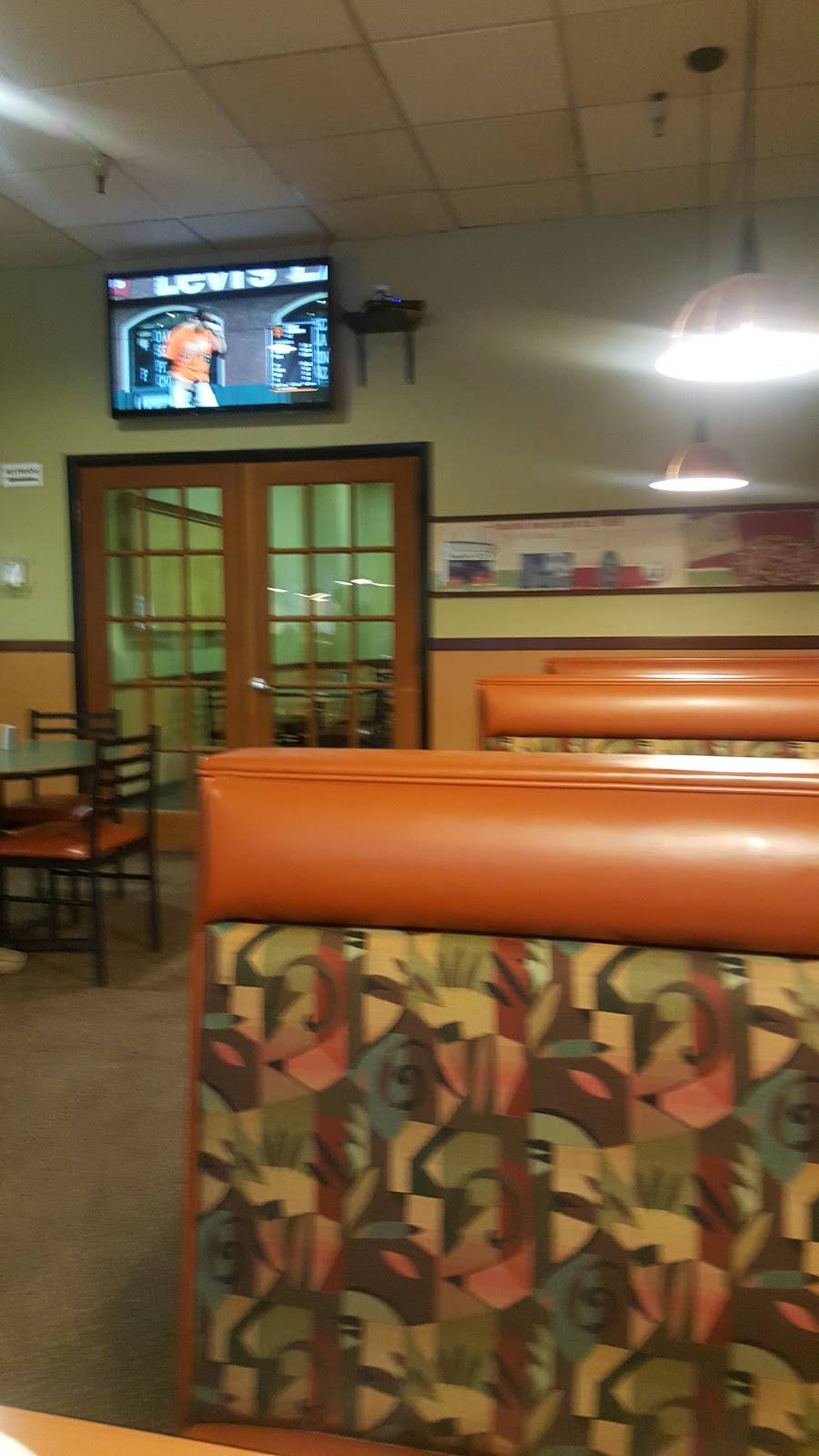 Round Table Pizza | meal delivery | 878 Southampton Rd, Benicia, CA 94510, USA | 7077467000 OR +1 707-746-7000