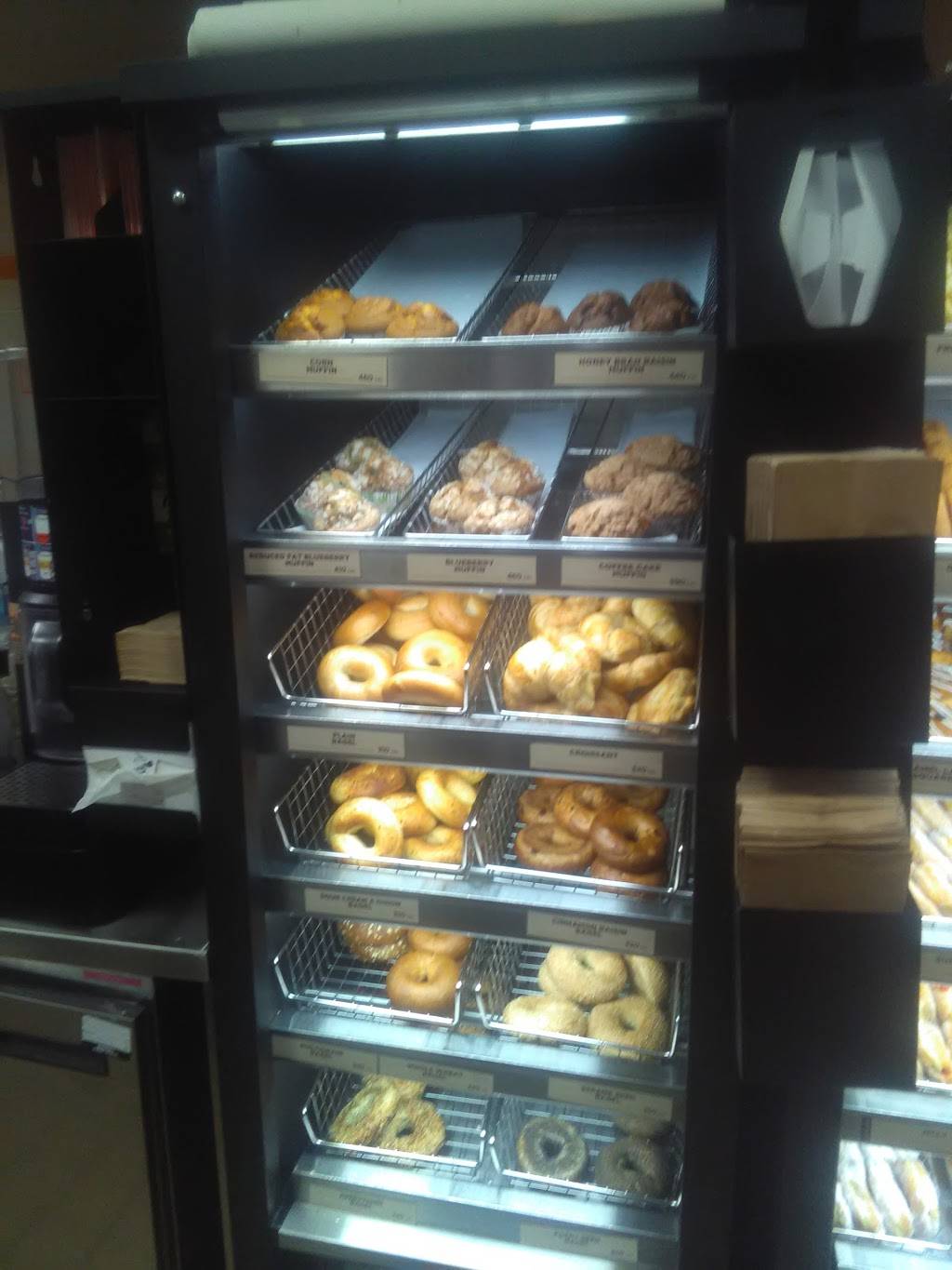 Dunkin | bakery | 1050 NW 14th St, Miami, FL 33136, USA | 3054283710 OR +1 305-428-3710