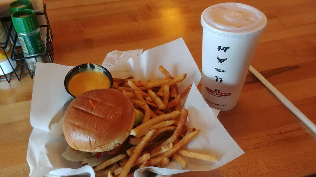 Meatheads Burgers & Fries | restaurant | 2555 W 75th St, Naperville, IL 60540, USA | 6303556066 OR +1 630-355-6066