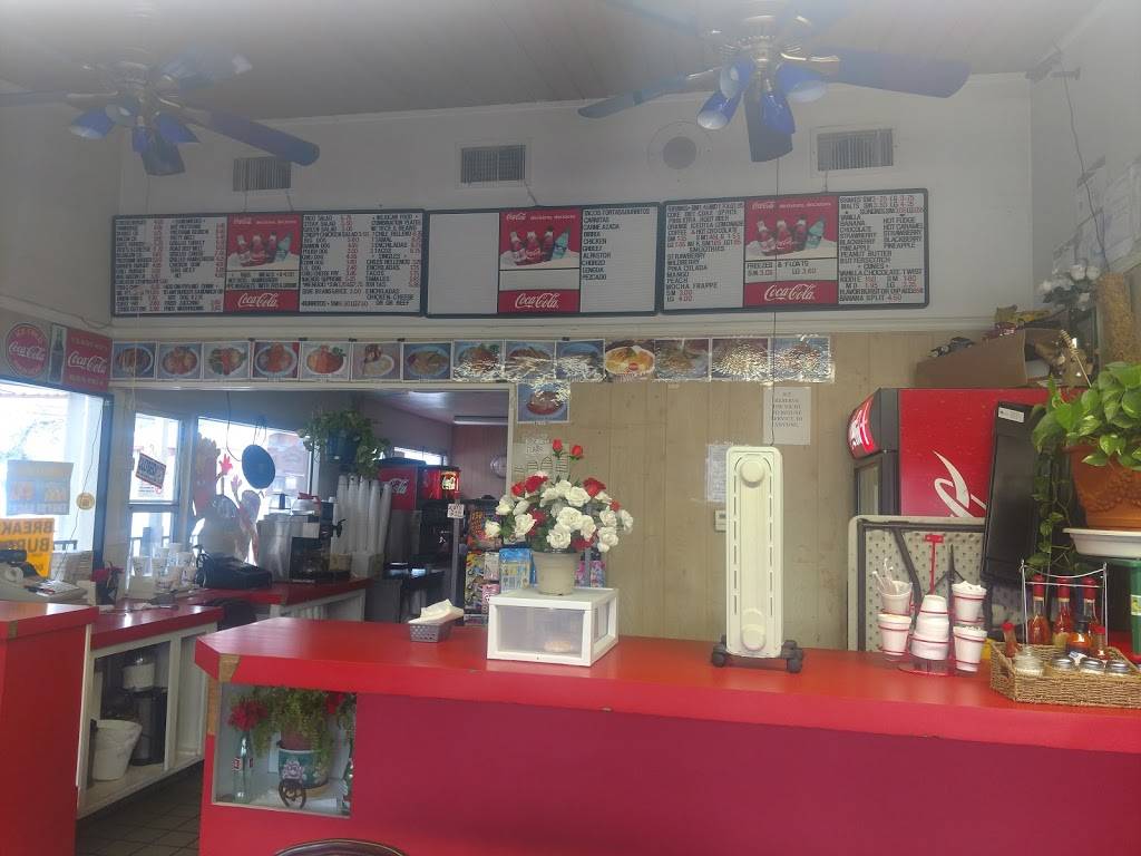 Debs Frosty | restaurant | 460 Pleasant Valley Rd, Diamond Springs, CA 95619, USA | 5306213327 OR +1 530-621-3327
