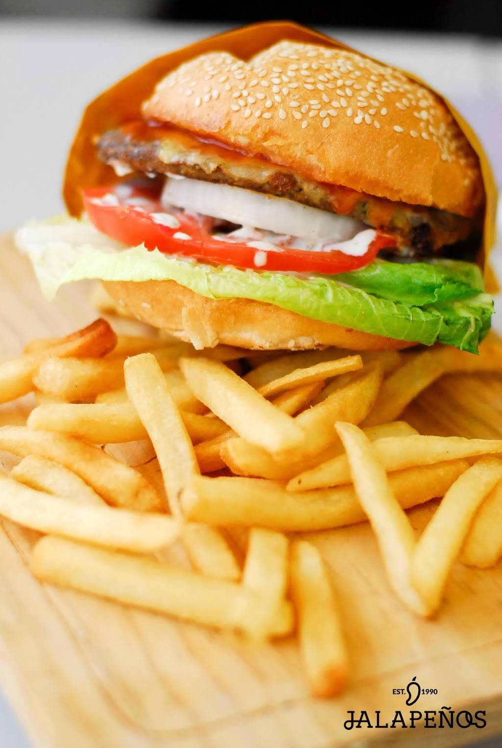 BURROS Jalapeños | restaurant | Paseo Ensenada 1879 A, Playas, costa de sol, 22505 Tijuana, B.C., Mexico | 0446648058061 OR +52 1 664 805 8061