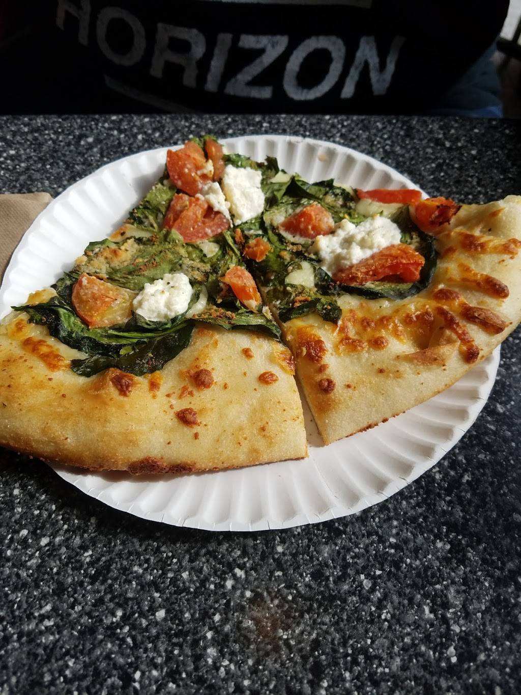 Pizzaiolo Gourmet Pizza | restaurant | 229 Queen St S, Mississauga, ON L5M 1L7, Canada | 9055674747 OR +1 905-567-4747