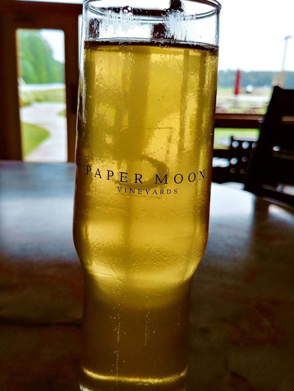 Paper Moon Vineyards | restaurant | 2008 State Rd, Vermilion, OH 44089, USA | 4409672500 OR +1 440-967-2500