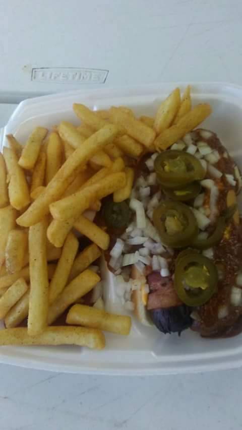 Chief Cajun Big Baby Hamburgers | restaurant | 7839 Brandon St, Houston, TX 77051, USA | 8326518557 OR +1 832-651-8557