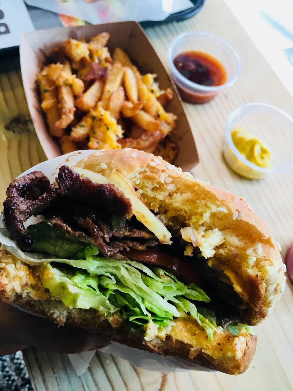 Fresh Tray | restaurant | 2035 Salvio St, Concord, CA 94520, USA | 9256910101 OR +1 925-691-0101