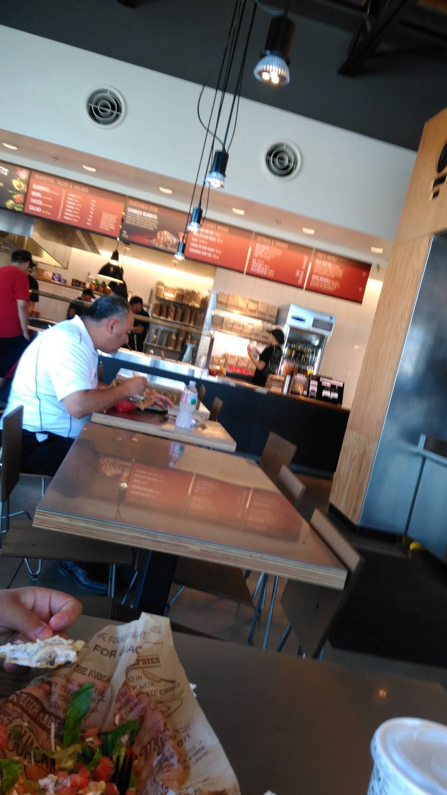 Chipotle Mexican Grill | restaurant | 1870 N Perris Blvd, Perris, CA 92571, USA | 9514432821 OR +1 951-443-2821