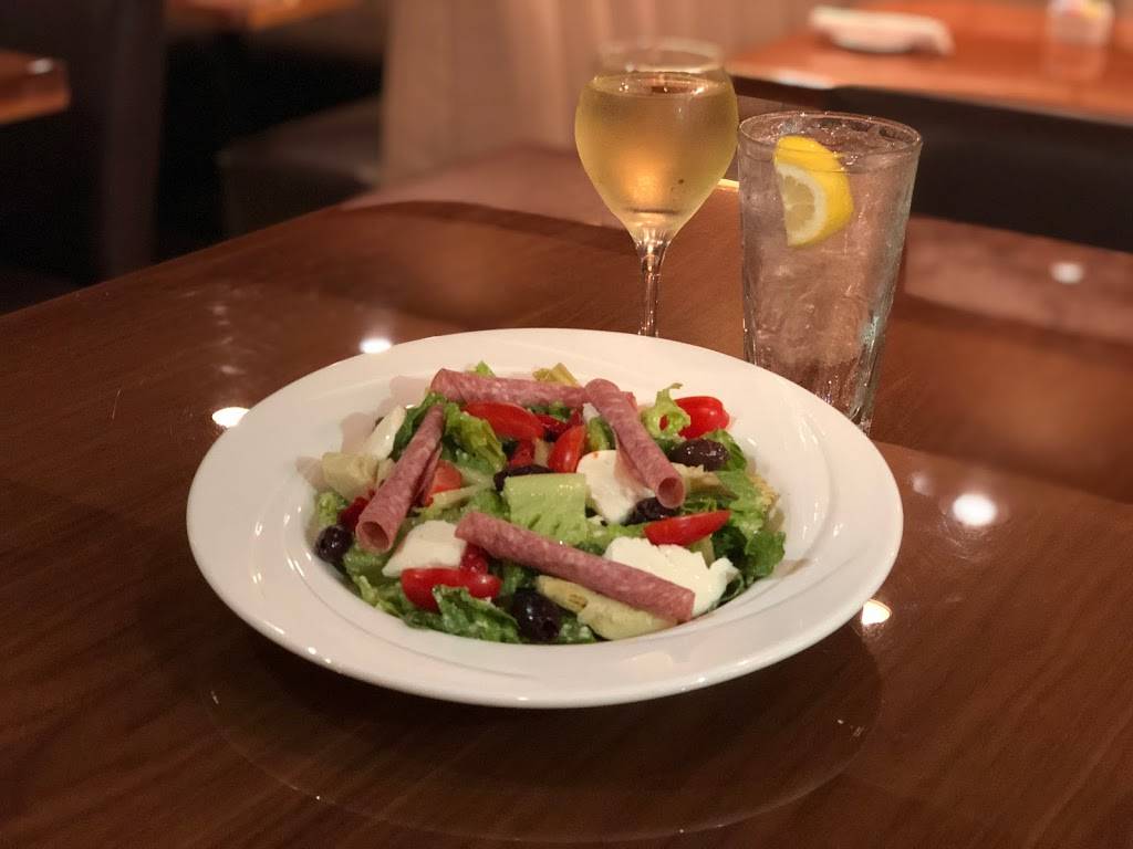 Bridges Dining Company | restaurant | 100 E Front St, Metropolis, IL 62960, USA | 6185246111 OR +1 618-524-6111