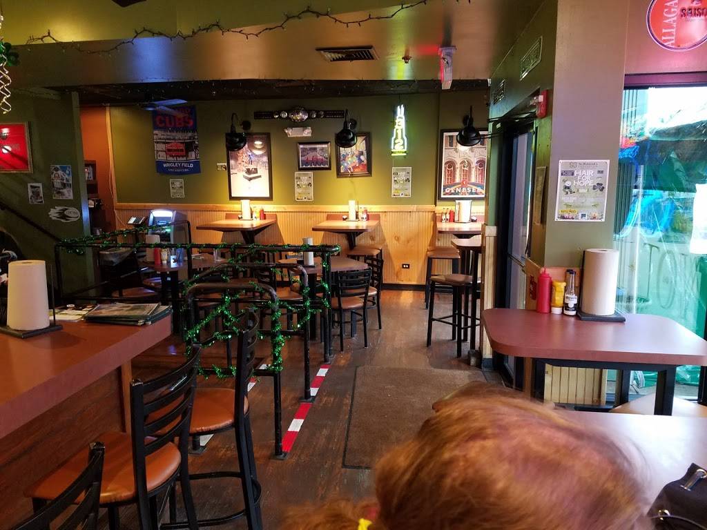 Green Town Tavern | restaurant | 110 S Genesee St, Waukegan, IL 60085, USA | 8472441001 OR +1 847-244-1001