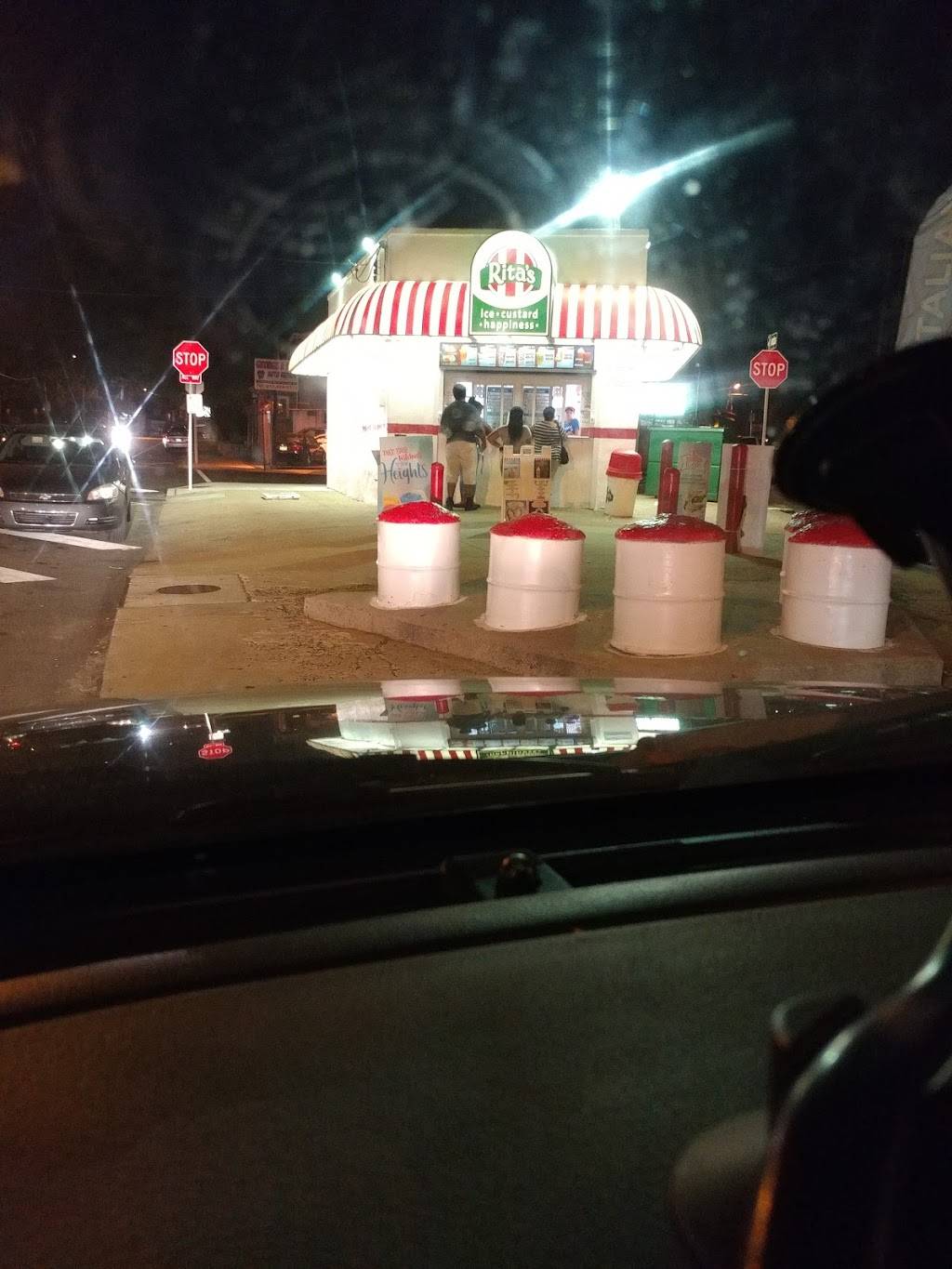 Ritas Italian Ice & Frozen Custard | restaurant | 5744 N Mascher St, Philadelphia, PA 19120, USA | 2673685311 OR +1 267-368-5311