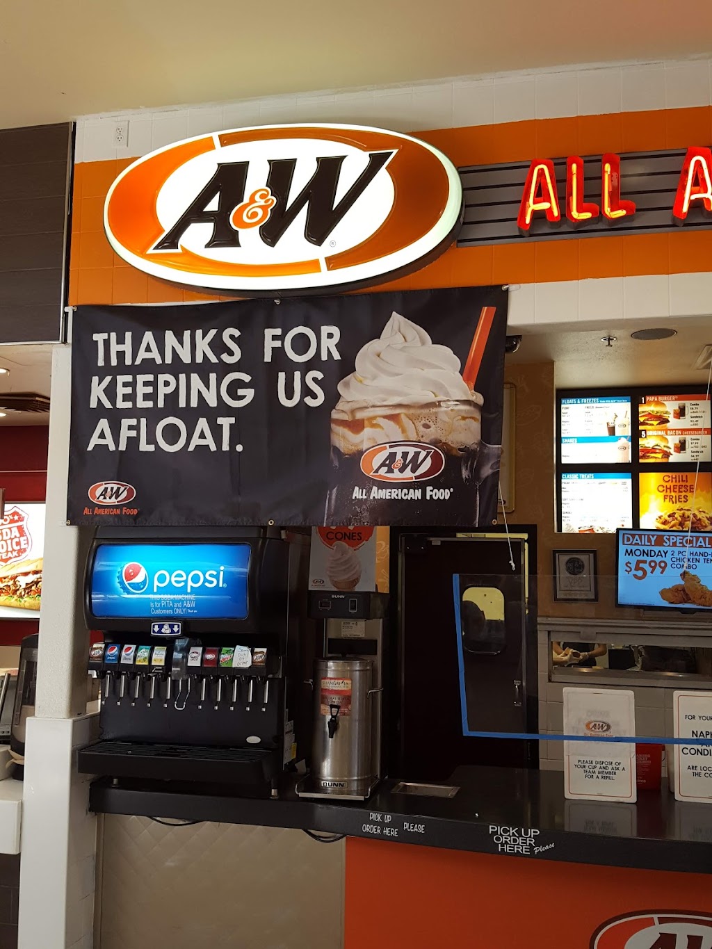 A&W Restaurant | restaurant | 2222 Highways 6 &, #50, Grand Junction, CO 81505, USA | 9702630920 OR +1 970-263-0920