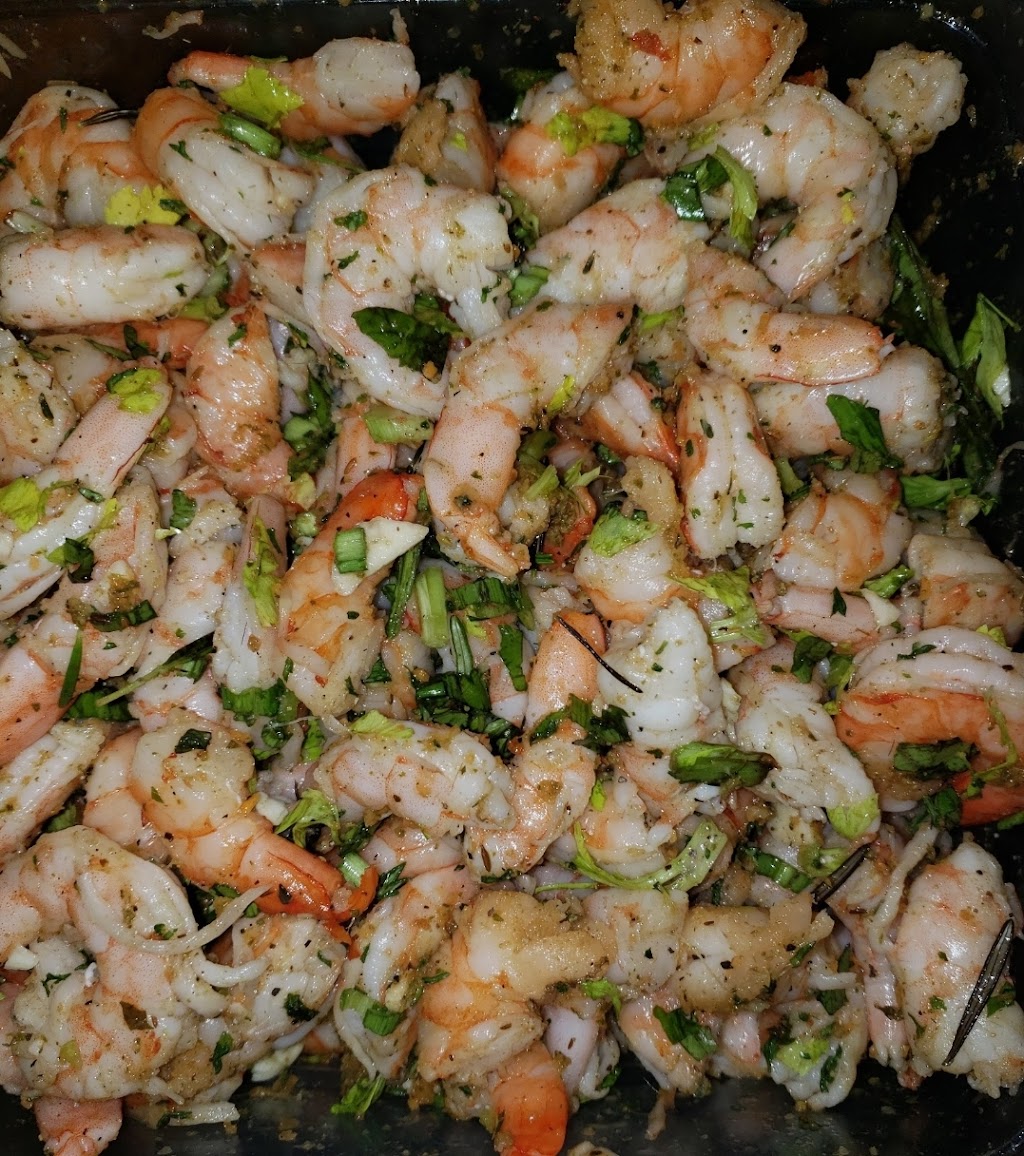 Doubles Queen | restaurant | 5687 Deerfield Rd, Orlando, FL 32808, USA | 4079062336 OR +1 407-906-2336