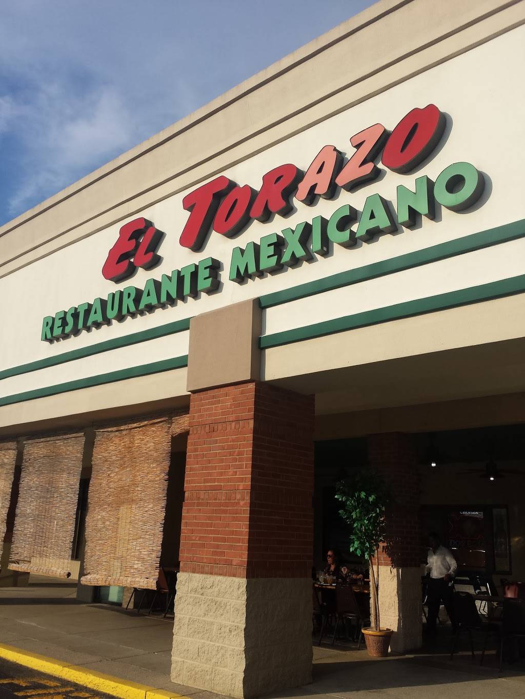 El Torazo Mexican Restaurant | restaurant | 1850 S Hurstbourne Pkwy #118, Louisville, KY 40220, USA | 5024917272 OR +1 502-491-7272