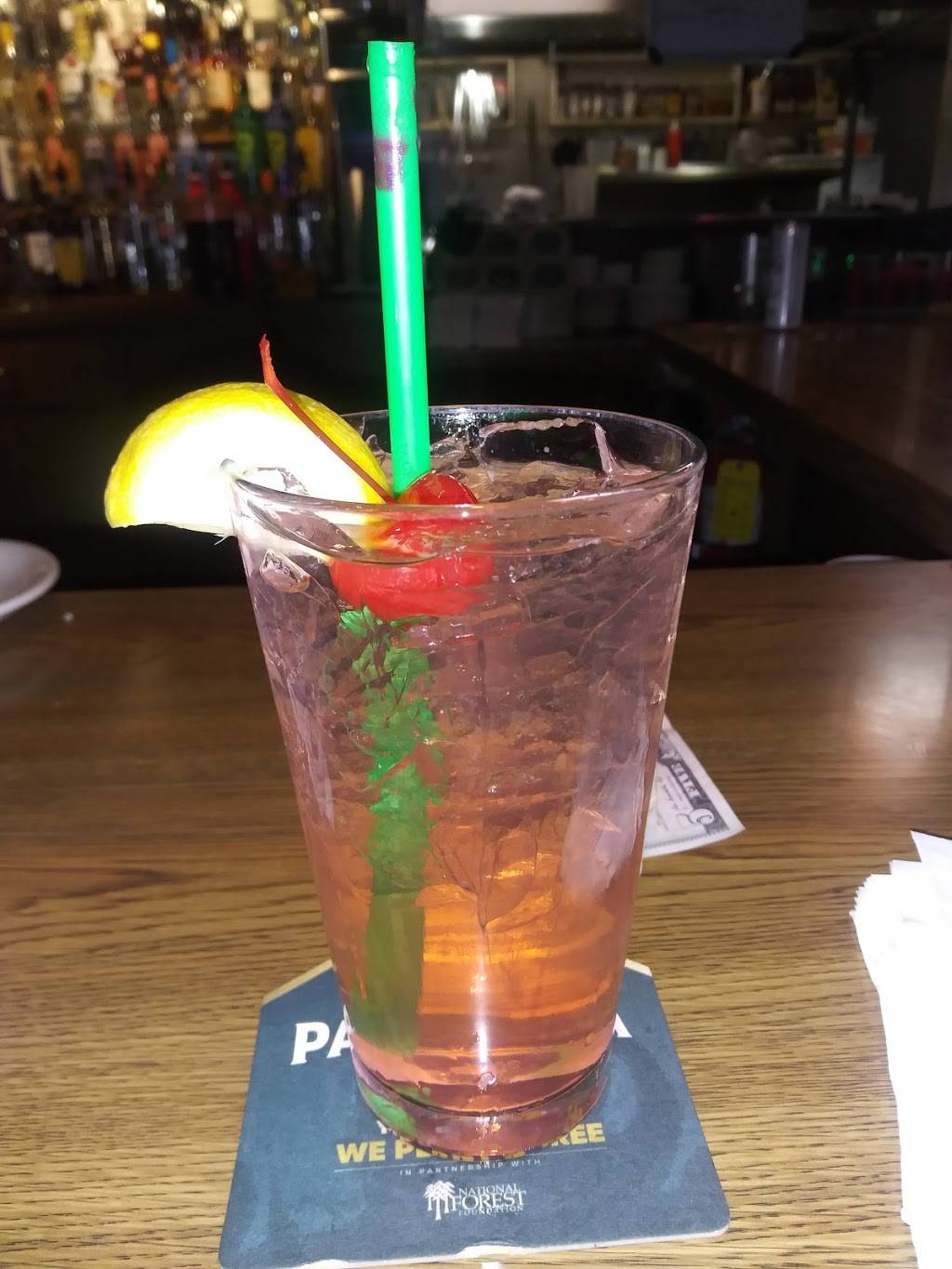 Hangout Sportsbar & Grill | restaurant | 576 NE Burnside Rd, Gresham, OR 97030, USA | 5036677936 OR +1 503-667-7936