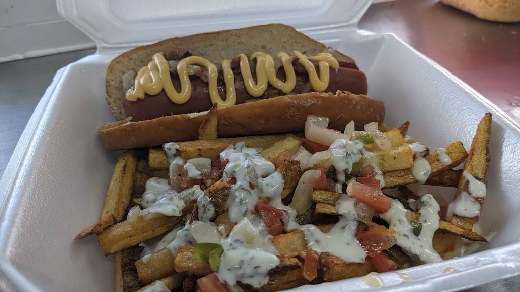 Yo Dawg! Gourmet Hotdogs | restaurant | 8517 Cambridge St, Houston, TX 77054, USA | 7138221418 OR +1 713-822-1418