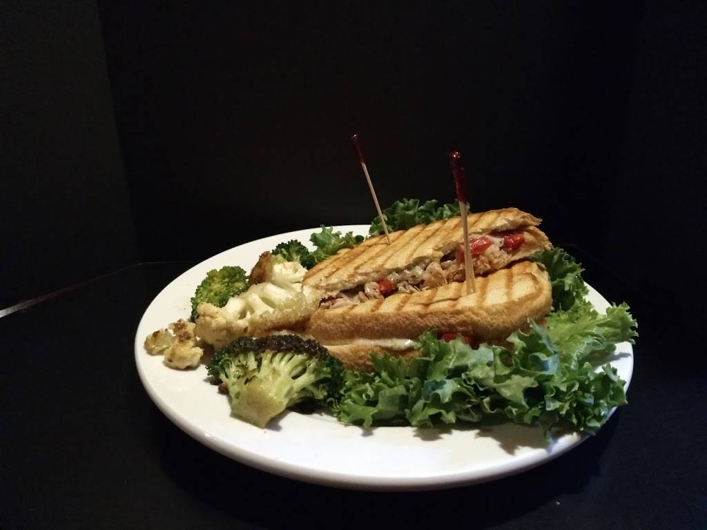 Tally Ho | restaurant | 3775 E Main St, Melbourne, AR 72556, USA | 8703685252 OR +1 870-368-5252