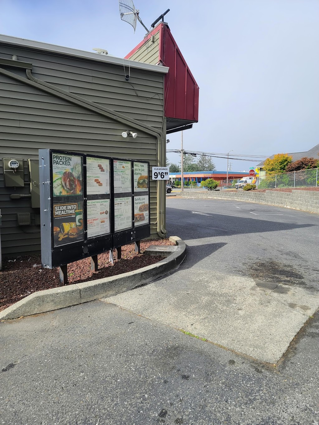 Subway (Brookings) | restaurant | 1006 Chetco Ave, Brookings, OR 97415, USA | 5414121315 OR +1 541-412-1315
