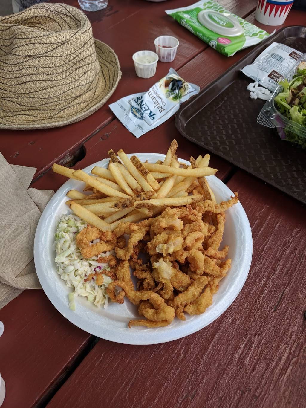 Sea View Snack Bar | restaurant | 145 Greenmanville Ave, Mystic, CT 06355, USA | 8602694638 OR +1 860-269-4638