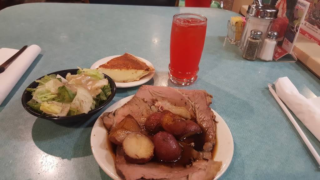 S&S Cafeteria | restaurant | 4808 Kingston Pike, Knoxville, TN 37919, USA | 8655845191 OR +1 865-584-5191