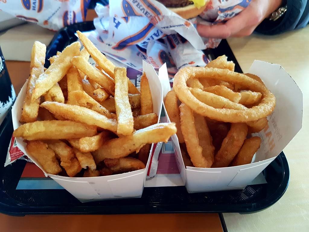 Harveys | restaurant | 853 Milner Ave, Toronto, ON M1B 5N6, Canada | 4162832460 OR +1 416-283-2460