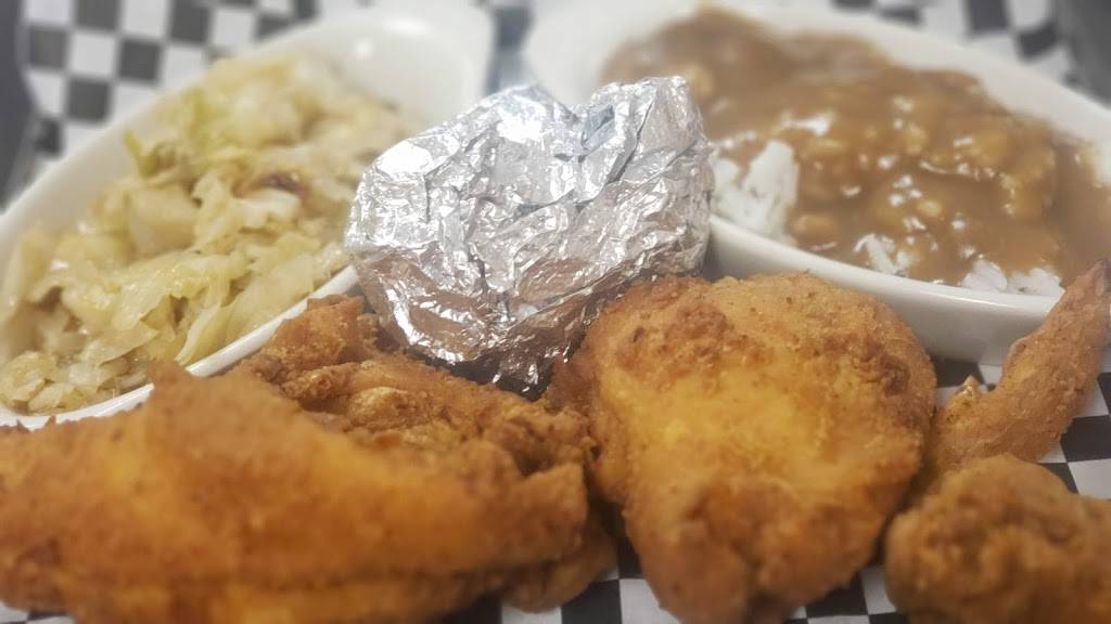 Charlie Mae’s Soul Food | restaurant | 6115 S 51st Ave suite #204, Laveen Village, AZ 85339, USA | 6026750865 OR +1 602-675-0865