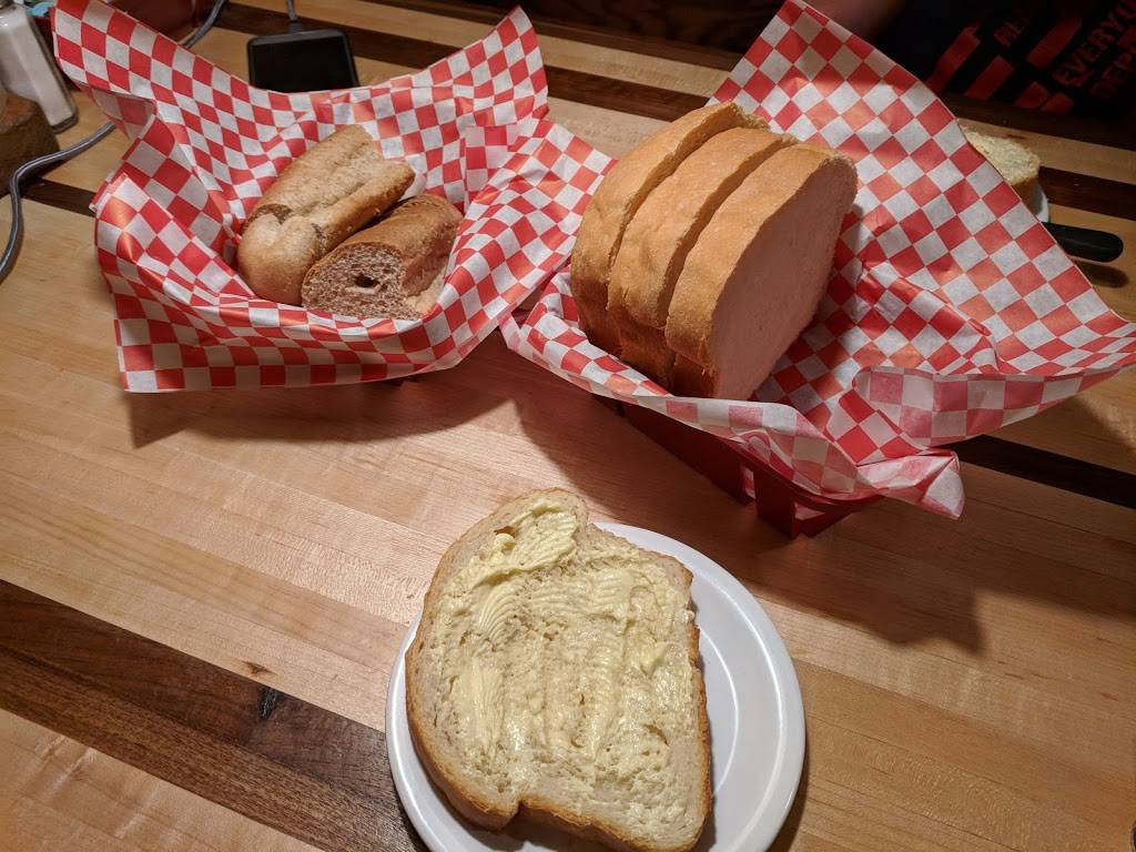 County Line Barbeque of Albuquerque | restaurant | 9600 Tramway Blvd NE, Albuquerque, NM 87122, USA | 5058567477 OR +1 505-856-7477