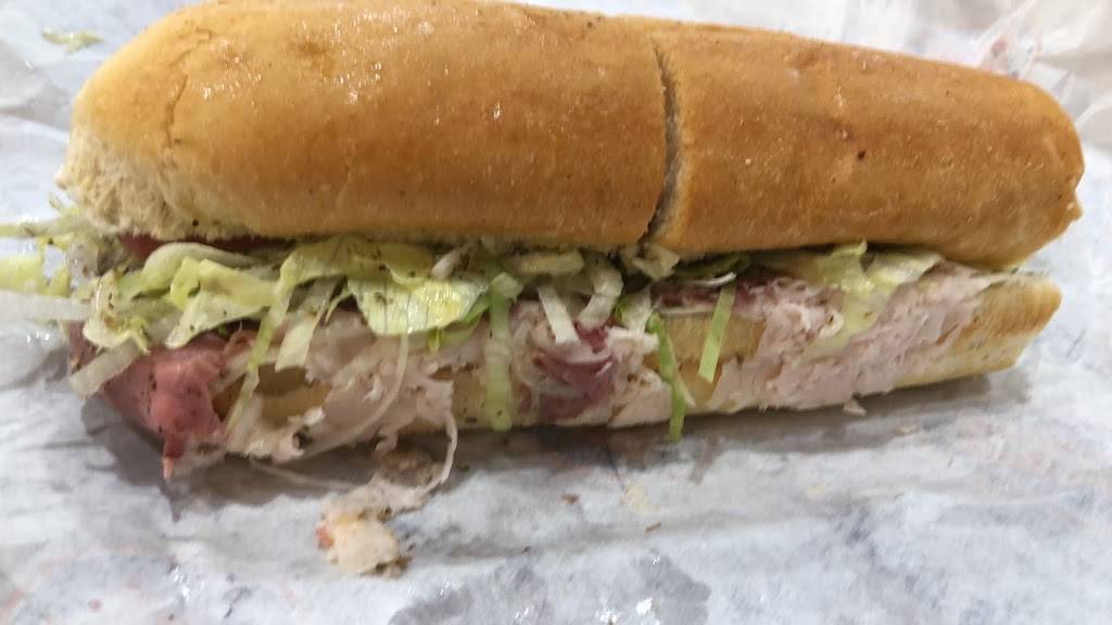 Jersey Mikes Subs | meal takeaway | 1650 Park Pl Blvd Ste. 106, St Louis Park, MN 55416, USA | 9525121600 OR +1 952-512-1600