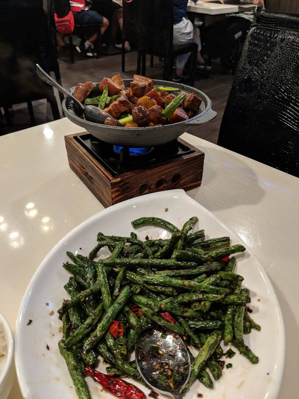 Lulus Kitchen | restaurant | 7465 Amador Valley Blvd, Dublin, CA 94568, USA | 9258337833 OR +1 925-833-7833