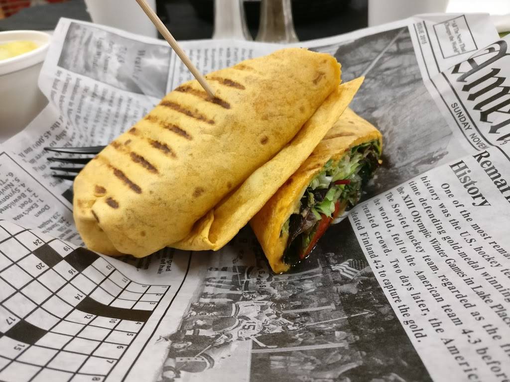 Wrapsody | restaurant | Southern Gardens, 712 W Main St, Leesburg, FL 34748, USA | 3528017239 OR +1 352-801-7239