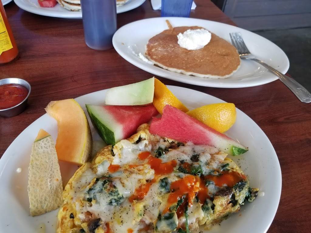 The Small Cafe | restaurant | 5656 E 2nd St, Long Beach, CA 90803, USA | 5624340226 OR +1 562-434-0226