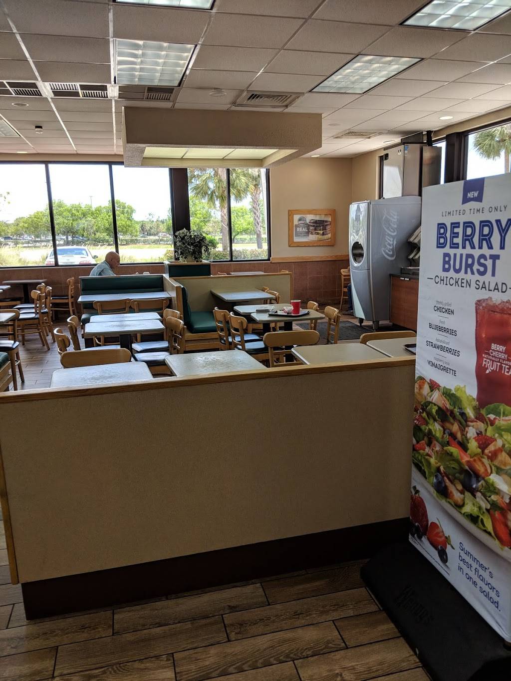 Wendys | restaurant | 14890 6 Mile Cypress Pkwy, Fort Myers, FL 33912, USA | 2394542563 OR +1 239-454-2563