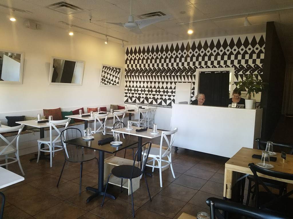 Evzin Mediterranean Cuisine | restaurant | 72695 CA-111 A6, Palm Desert, CA 92260, USA | 7603402020 OR +1 760-340-2020