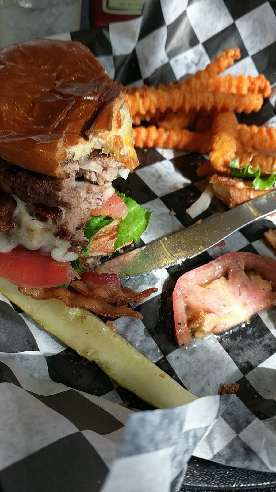 Spring Garden Family Restaurant | restaurant | 520 Springdale St, Mt Horeb, WI 53572, USA | 6084377470 OR +1 608-437-7470