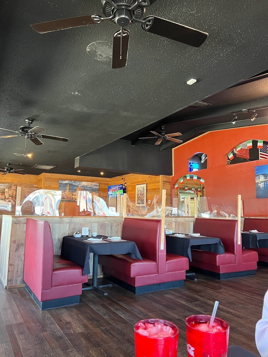 Benitos Italian Cafe & Pizzeria & Full Bar | restaurant | 4201 College Dr, Vernon, TX 76384, USA | 9405529970 OR +1 940-552-9970